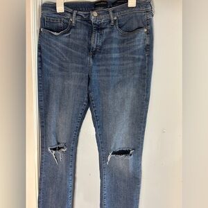 Banana Republic Slim Straight Knee Rip Jeans Size 32